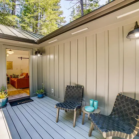 Peaceful Mendocino Cottage Surrounded By Redwoods Exterior foto