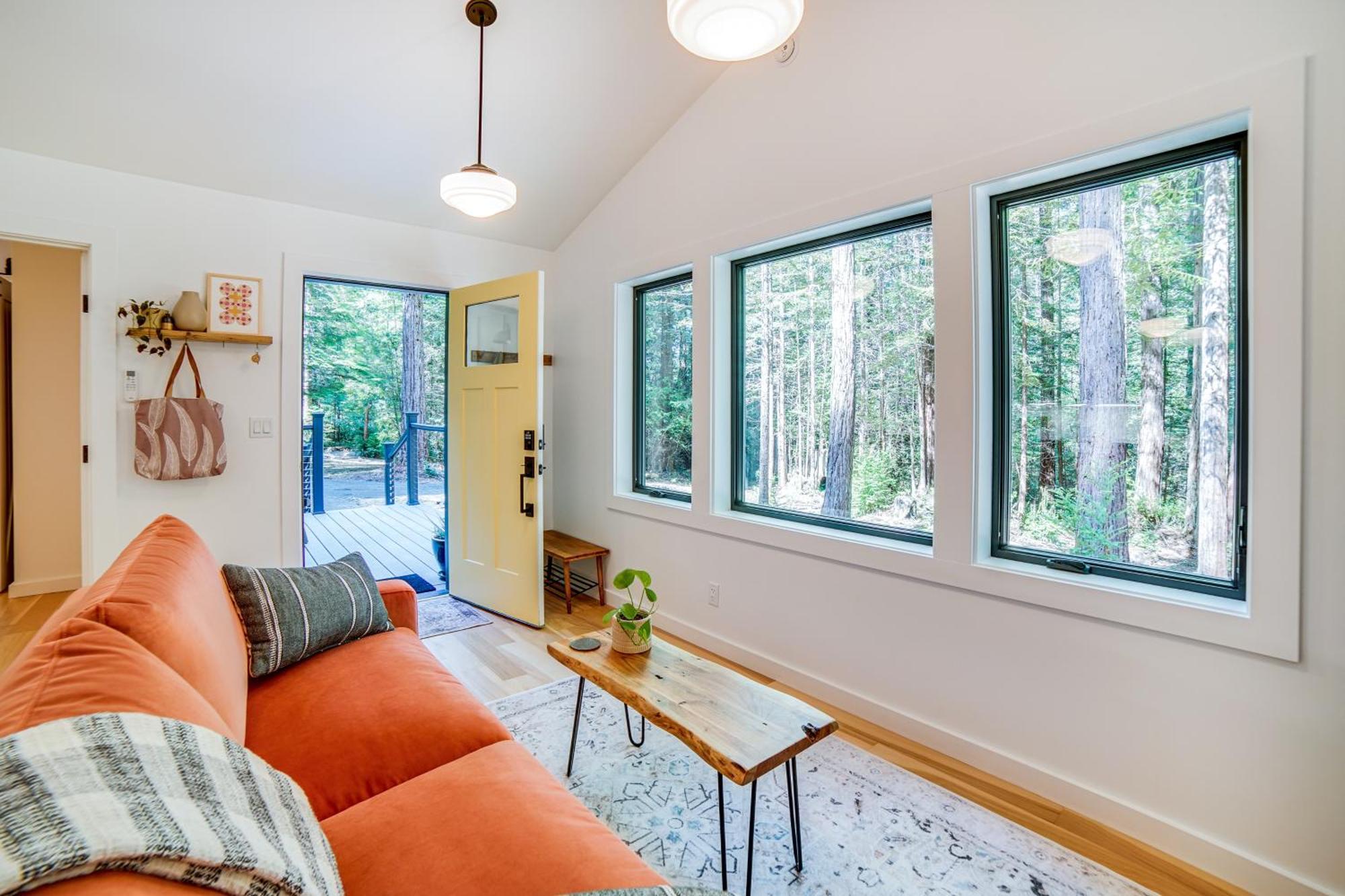 Peaceful Surrounded By Redwoods * Mendocino