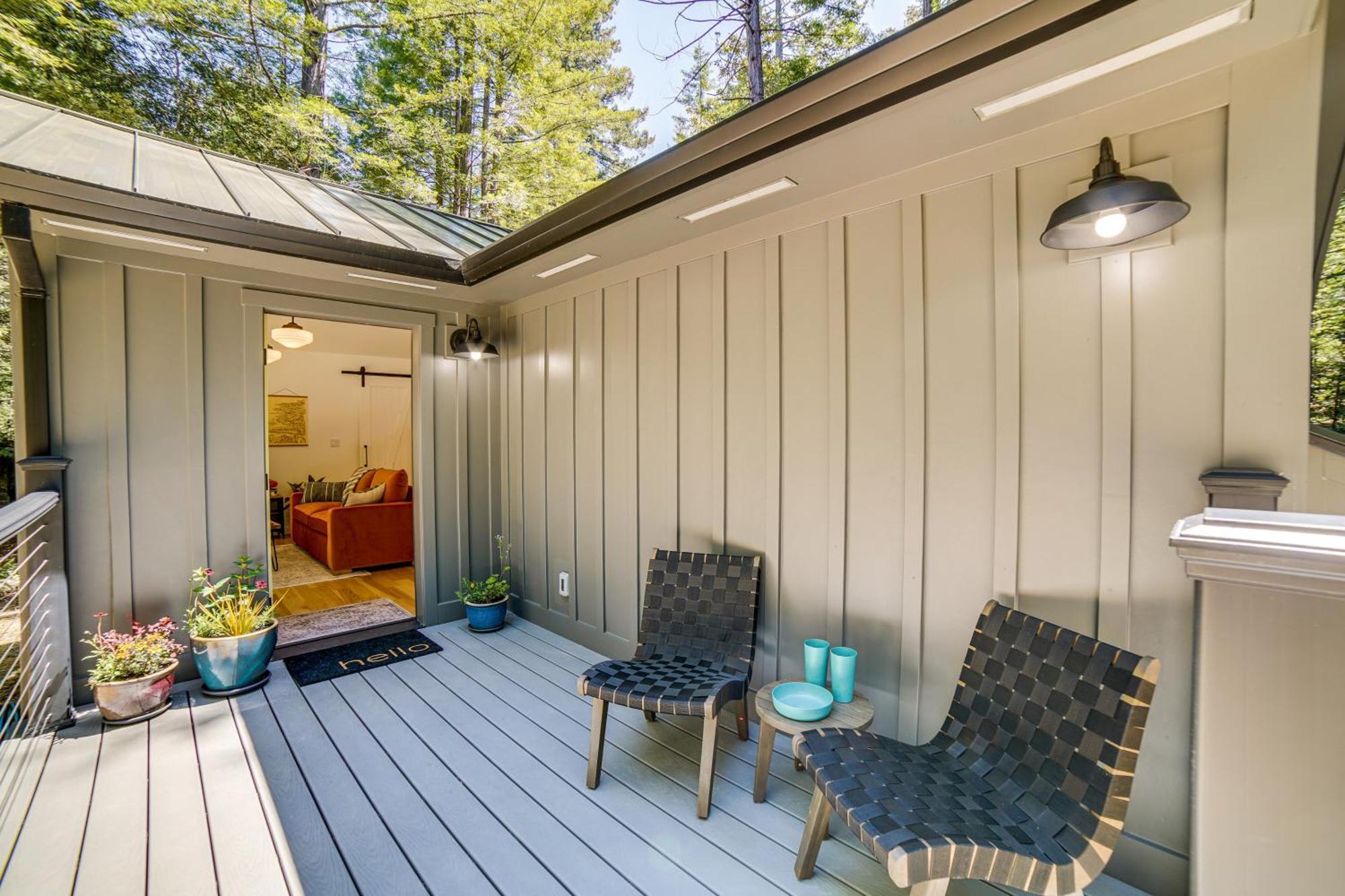 Peaceful Surrounded By Redwoods Mendocino